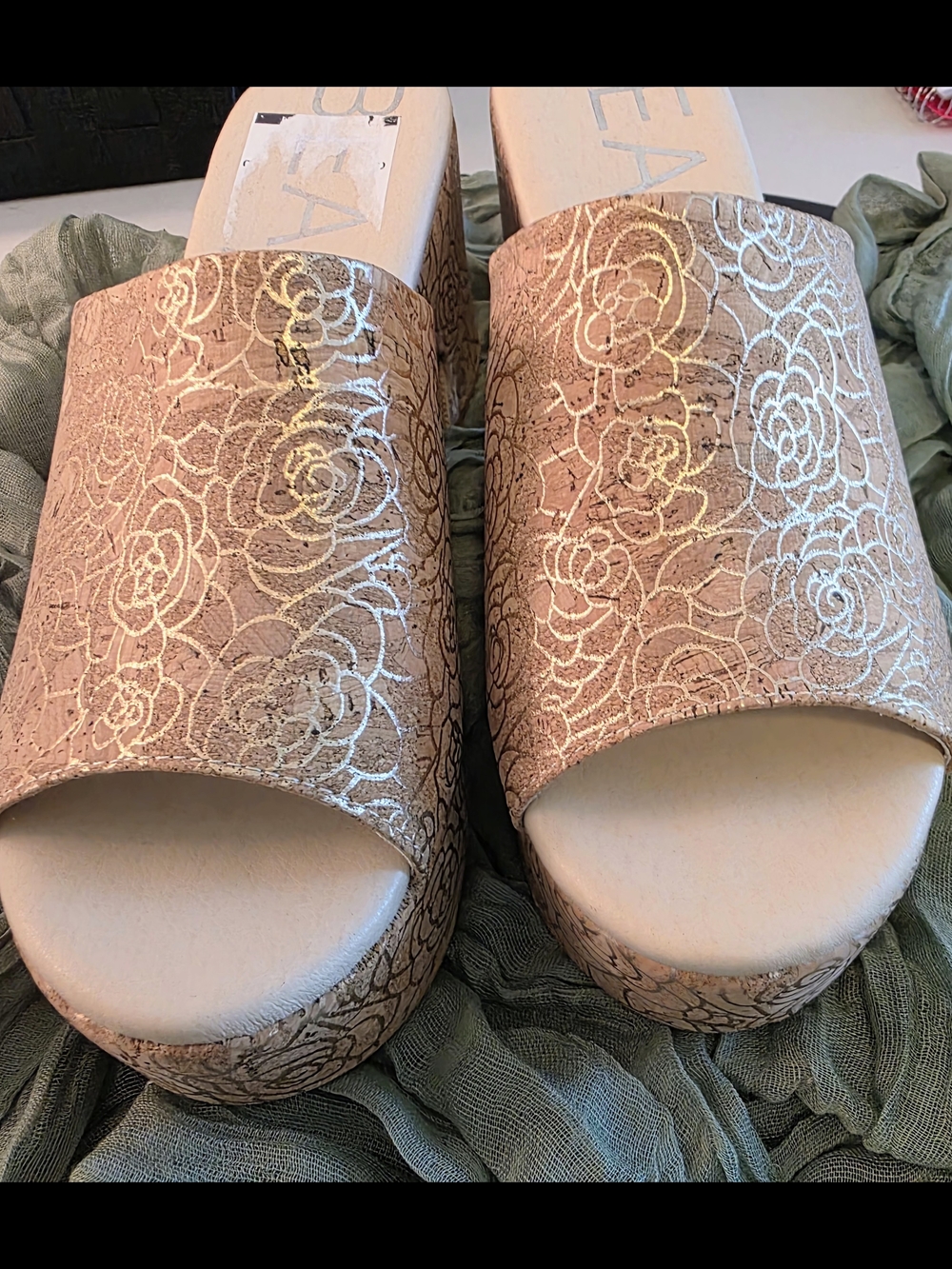 Rose Gold Floral Platform Slide Sandals for Women